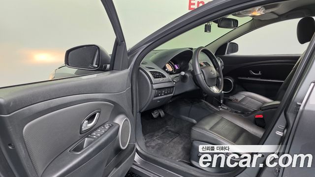 Renault Korea SM3 2018 — photo 13