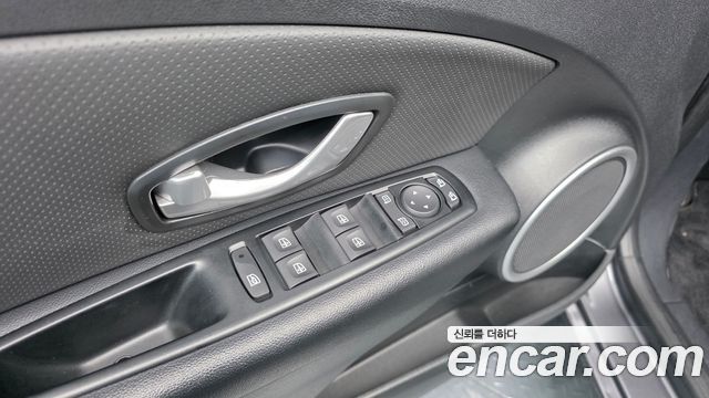 Renault Korea SM3 2018 — photo 24