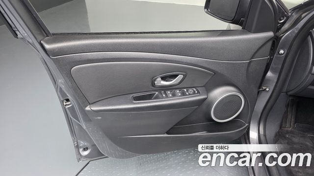 Renault Korea SM3 2018 — photo 14
