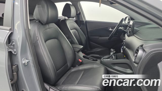 Hyundai Kona 2023 — photo 18