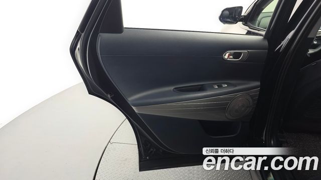 Hyundai Nexo 2023 — photo 15