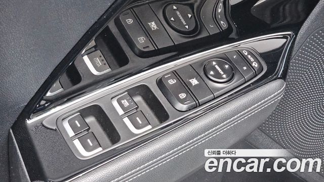 Kia Niro 2017 — photo 27