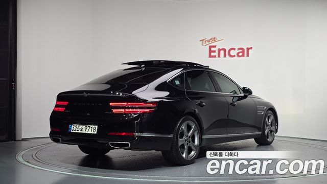 Genesis G80 2022 — photo 2