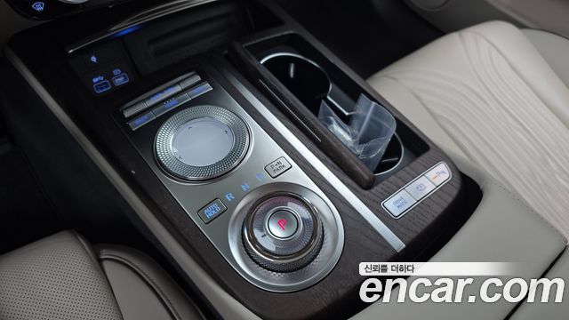 Genesis G80 2022 — photo 12