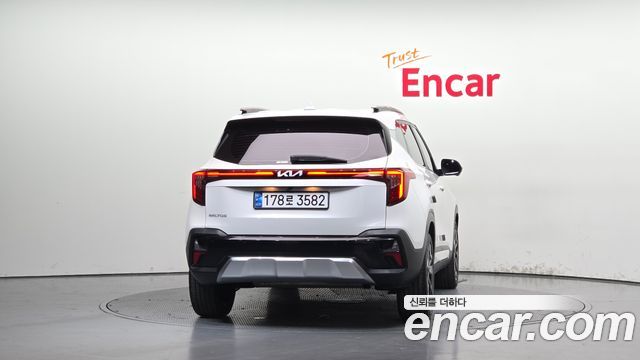 Kia Seltos 2024 — photo 4