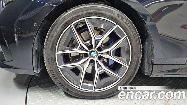 BMW 5-Series 2024 — photo 5