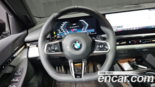BMW 5-Series 2024 — photo 19