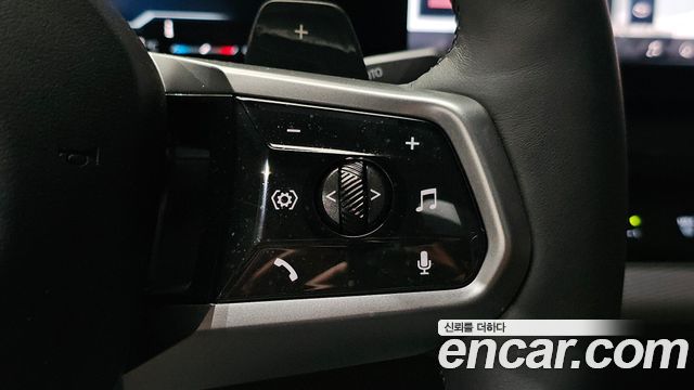 BMW 5-Series 2024 — photo 28