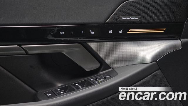 BMW 5-Series 2024 — photo 29