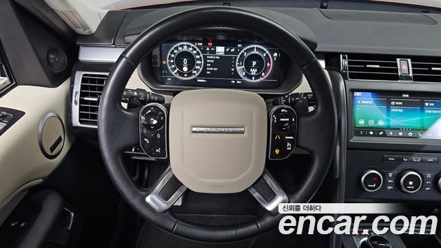Land Rover Discovery 2020 — photo 19