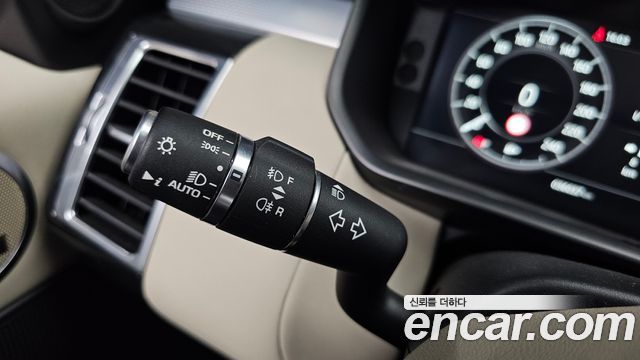 Land Rover Discovery 2020 — photo 35