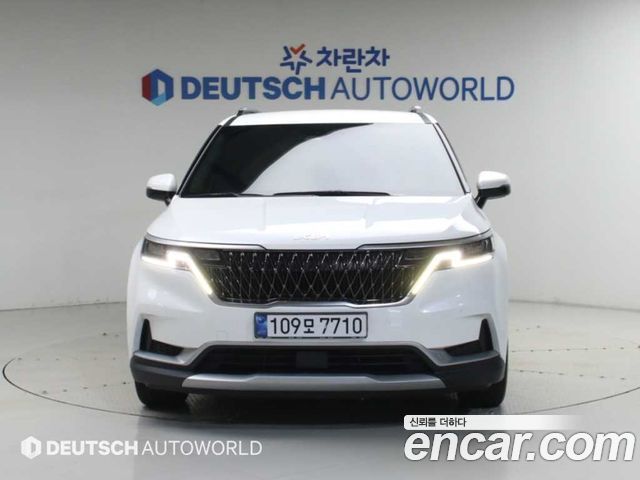 Kia Canival 2023 — photo 3