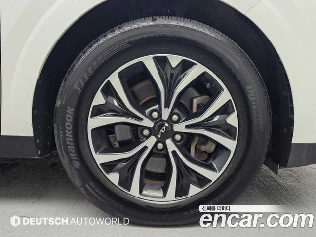 Kia Canival 2023 — photo 5