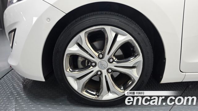 Hyundai i30 2012 — photo 5