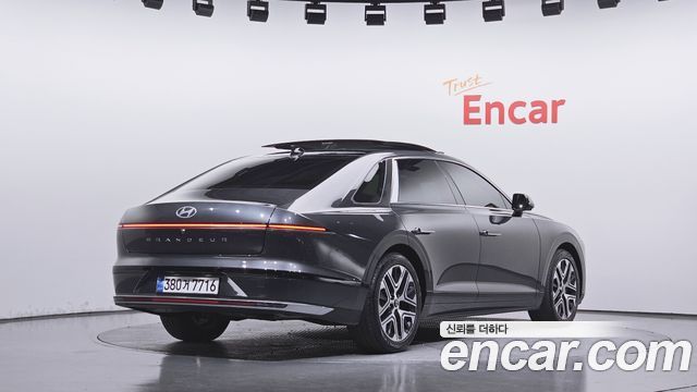 Hyundai Grandeur 2023 — photo 2