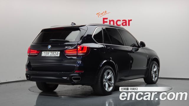 BMW X5 2018 — photo 2