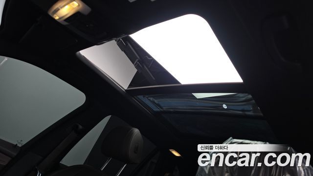BMW X5 2018 — photo 17