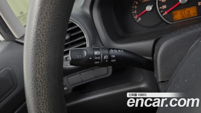 Kia Carens 2011 — photo 15