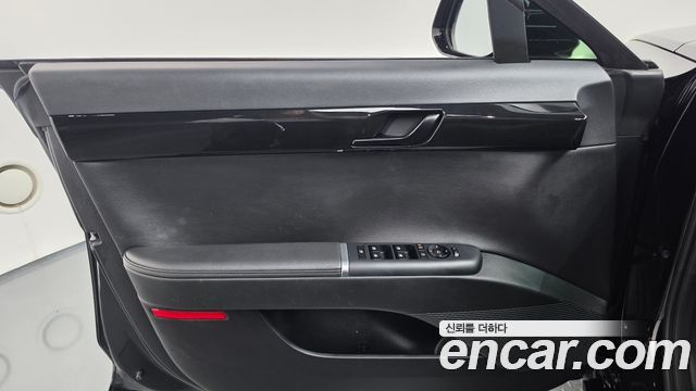 Hyundai Grandeur 2023 — photo 14