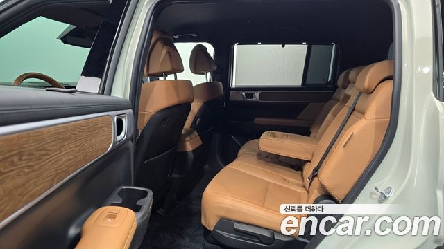 Hyundai Santafe 2024 — photo 18