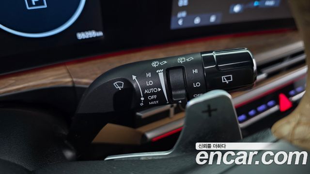Hyundai Santafe 2024 — photo 27