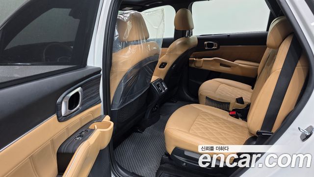 Kia Sorento 2022 — photo 12