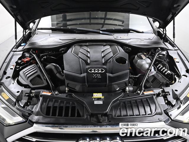Audi A8 2021 — photo 6