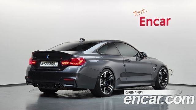 BMW M4 2016 — photo 2