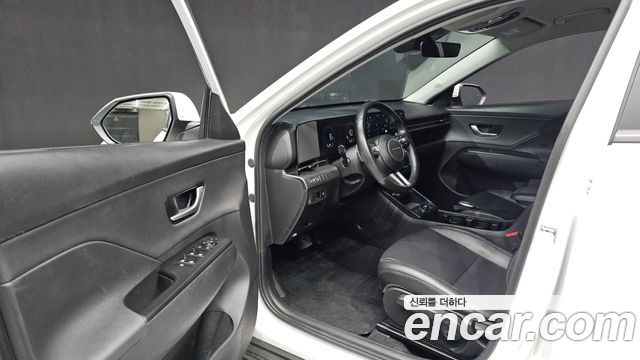 Hyundai Kona 2023 — photo 13