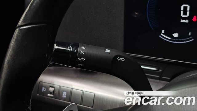 Hyundai Kona 2023 — photo 28