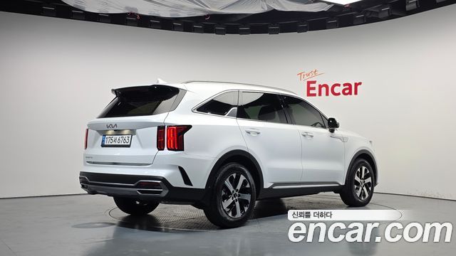 Kia Sorento 2023 — photo 2