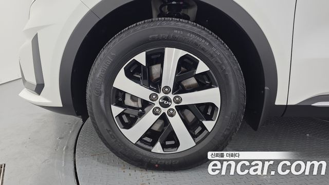 Kia Sorento 2023 — photo 5
