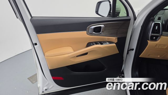 Kia Sorento 2023 — photo 14