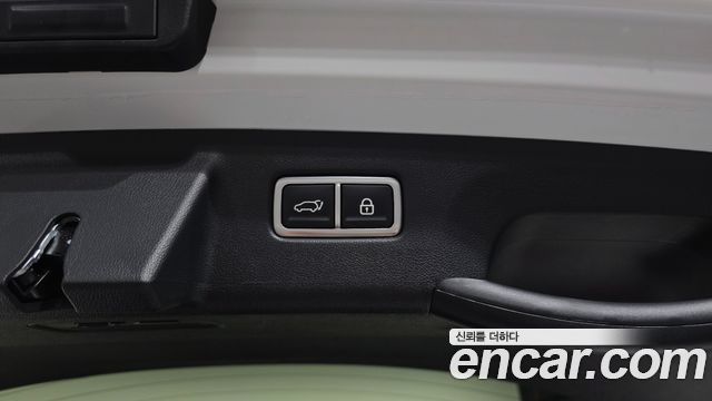 Kia Sorento 2023 — photo 32