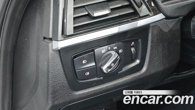 BMW 3-Series 2015 — photo 14