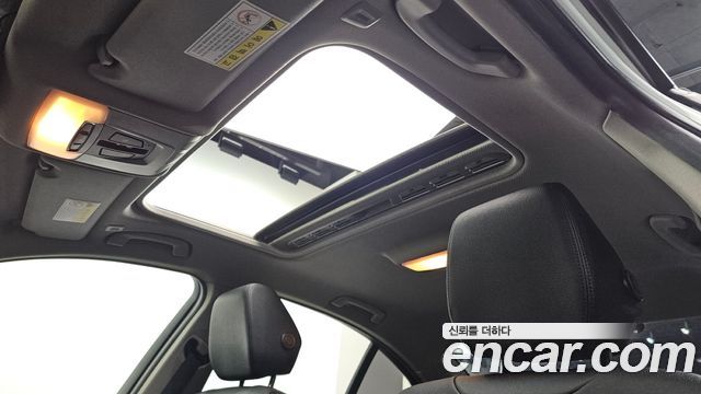 BMW 3-Series 2015 — photo 20