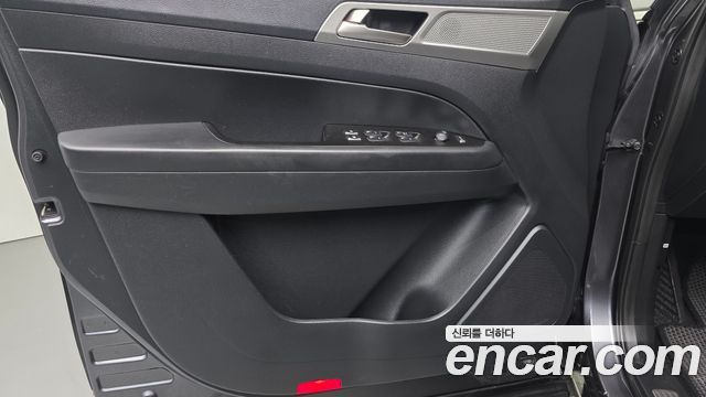 KG Mobility Rexton 2019 — photo 14