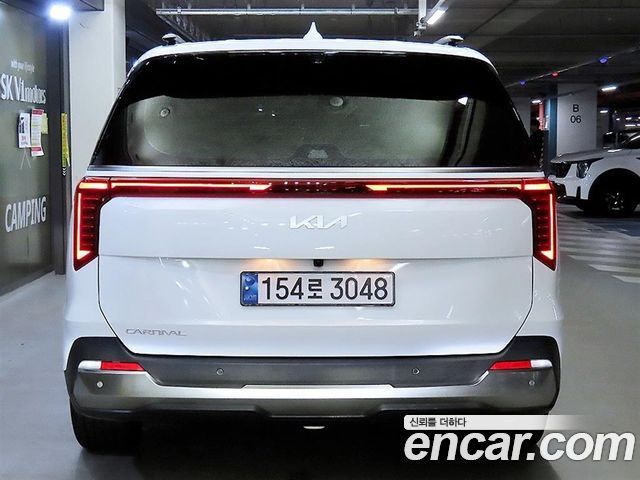 Kia Canival 2025 — photo 2