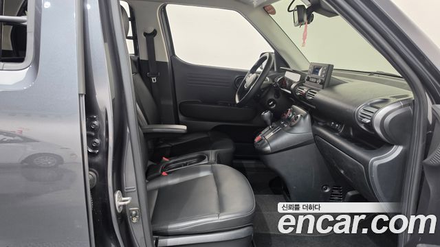 Hyundai Casper 2023 — photo 16