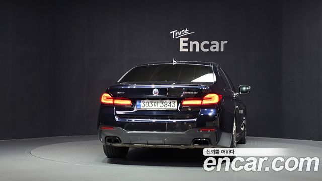 BMW 5-Series 2022 — photo 4