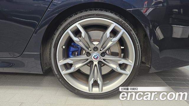 BMW 5-Series 2022 — photo 7