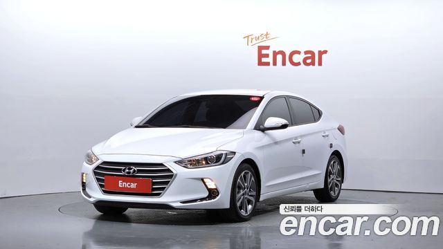 Hyundai AVANTE 2018 — photo 1