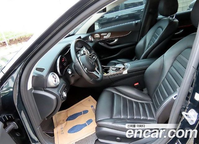 Mercedes-Benz C-Class 2019 — photo 5