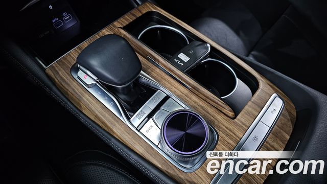 Kia K9 2023 — photo 12