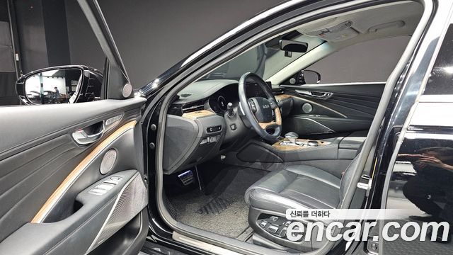 Kia K9 2023 — photo 13