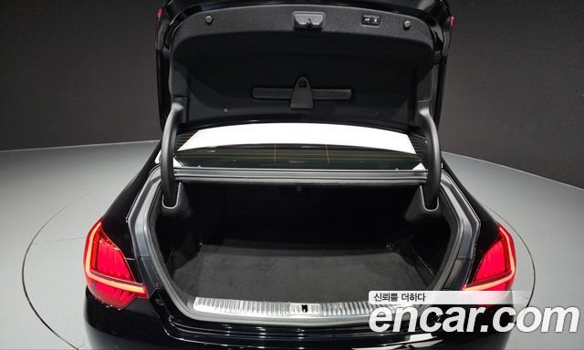 Kia K9 2023 — photo 38