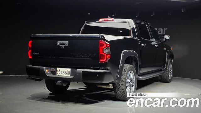 Toyota Tundra 2021 — photo 2