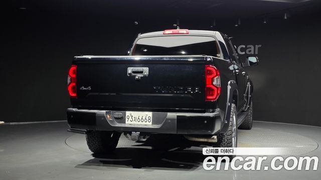 Toyota Tundra 2021 — photo 4