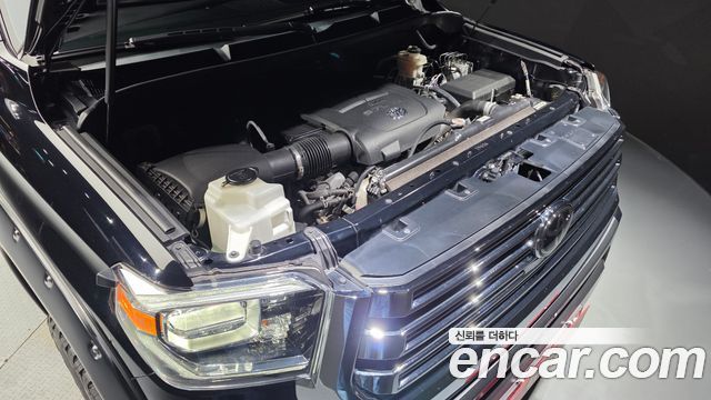 Toyota Tundra 2021 — photo 6
