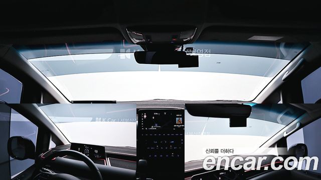 Hyundai Staria 2025 — photo 14